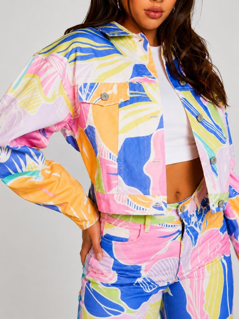 Jaded London Cropped Denim Trucker Jacket Multicolor Tropical Floral Print Sz L